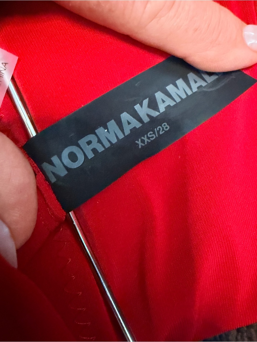 Norma Kamali Red pencil pants - Picture 2 of 3